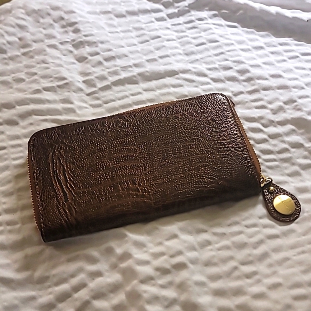 Brahmin Wallet
